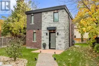 57 Renown Road Unit# Garden, Toronto (Islington-City Centre West), Ontario M9A2E6, 2 Bedrooms Bedrooms, ,3 BathroomsBathrooms,All Houses,For Rent,Renown,W10416154