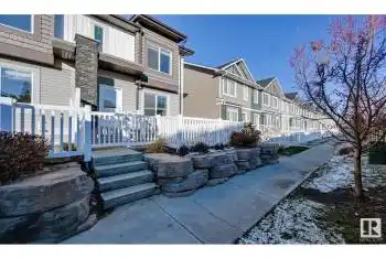 #7 2215 24 ST NW Unit# 7, Edmonton, Alberta T6T1A6, 3 Bedrooms Bedrooms, ,3 BathroomsBathrooms,All Houses,For Sale,Laurel,#7 2215 24 ST NW,E4413236