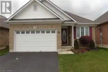 135 WESTON Drive, Tillsonburg, Ontario N4G5X1, 2 Bedrooms Bedrooms, ,2 BathroomsBathrooms,All Houses,For Sale,WESTON,40675316