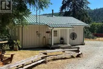 559 Blackburn Road, Salt Spring, British Columbia V8K2H2, 1 Bedroom Bedrooms, ,1 BathroomBathrooms,All Houses,For Sale,Salt Spring,Blackburn,980436