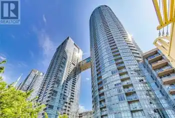 15 Iceboat Terrace Unit# 2001, Toronto (Waterfront Communities), Ontario M5V4A5, 1 Bedroom Bedrooms, ,1 BathroomBathrooms,Condo,For Rent,Iceboat,C10416896