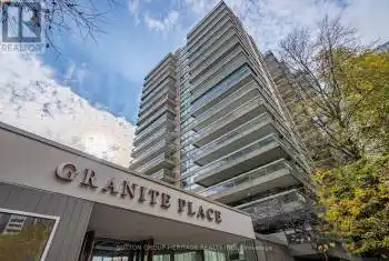 63 St Clair Avenue Unit# 706, Toronto (Yonge-St. Clair), Ontario M4V2Y9, 2 Bedrooms Bedrooms, ,2 BathroomsBathrooms,Condo,For Sale,St Clair,C10416996