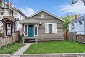 511 I AVENUE N, Saskatoon, Saskatchewan S7L2G9, 1 Bedroom Bedrooms, ,1 BathroomBathrooms,All Houses,For Sale,Westmount,511 I AVENUE N,SK987951