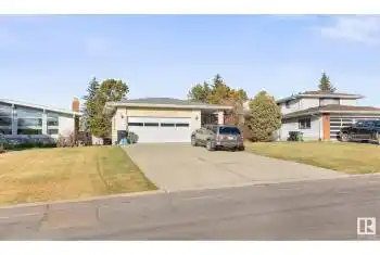 7912 44 AV NW NW Unit# 7912, Edmonton, Alberta T6K0Z2, 5 Bedrooms Bedrooms, ,3 BathroomsBathrooms,All Houses,For Sale,Tweddle Place,7912 44 AV NW NW,E4413316