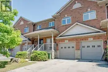 1069 BEACH Boulevard, Hamilton, Ontario L8H6Z9, 2 Bedrooms Bedrooms, ,4 BathroomsBathrooms,All Houses,For Sale,BEACH,40675878