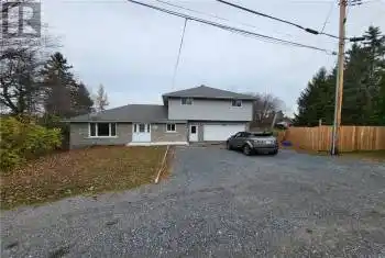 52 Westview Crescent, Greater Sudbury, Ontario P3Y1B8, 3 Bedrooms Bedrooms, ,4 BathroomsBathrooms,All Houses,For Sale,52 Westview Crescent,2119858