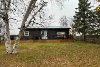 2447 County Road 8, Prince Edward County (North Marysburgh), Ontario K0K2T0, 2 Bedrooms Bedrooms, ,1 BathroomBathrooms,All Houses,For Sale,County Road 8,X10418300