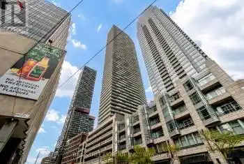 2221 Yonge Street Unit# 4206, Toronto (Mount Pleasant West), Ontario M4S2B4, 1 Bedroom Bedrooms, ,1 BathroomBathrooms,Condo,For Rent,Yonge,C10418779