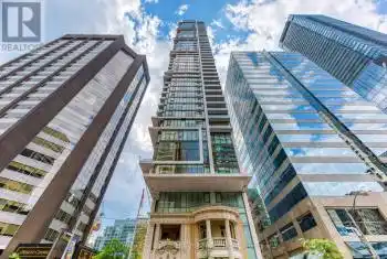 426 University Ave Unit# 2310, Toronto, Ontario M5G 1S9, 2 Bedrooms Bedrooms, 5 Rooms Rooms,1 BathroomBathrooms,Condo,Sold,University,C10419999