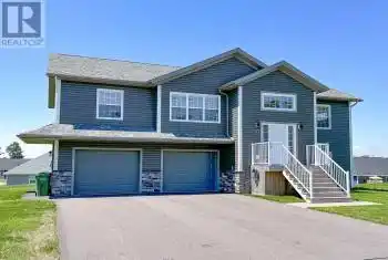 77 Waters Edge Lane, Cornwall, Prince Edward Island C0A1H4, 4 Bedrooms Bedrooms, ,3 BathroomsBathrooms,All Houses,For Sale,Waters Edge,202426444