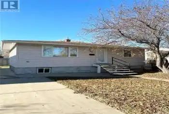 746 Montague STREET, Regina, Saskatchewan S4T3G9, 2 Bedrooms Bedrooms, ,1 BathroomBathrooms,All Houses,For Sale,Washington Park,746 Montague STREET,SK988016