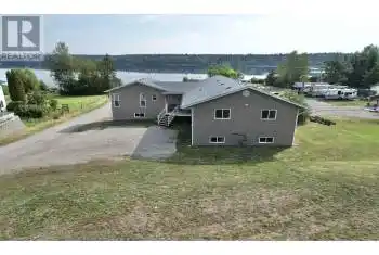 4842 TEN MILE LAKE Road, Quesnel, British Columbia V2J6X1, 5 Bedrooms Bedrooms, ,4 BathroomsBathrooms,All Houses,For Sale,TEN MILE LAKE,R2943538