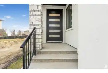 292 165 avenue NE Unit# 292, Edmonton, Alberta T5Y3K7, 4 Bedrooms Bedrooms, ,4 BathroomsBathrooms,All Houses,For Sale,Horse Hill Neighbourhood 1A,292 165 avenue NE,E4413419