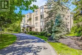 61 PAFFARD Street Unit# 101, Niagara-on-the-Lake (101 - Town), Ontario L0S1J0, 2 Bedrooms Bedrooms, ,1 BathroomBathrooms,Condo,For Sale,PAFFARD,X9415351