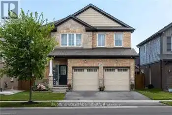 459 SILVERWOOD Avenue, Welland (771 - Coyle Creek), Ontario L3C0C6, 4 Bedrooms Bedrooms, ,3 BathroomsBathrooms,All Houses,For Sale,SILVERWOOD,X9411279