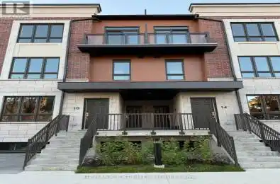 4015 HICKORY Drive Unit# 12 Mississauga (Rathwood) Ontario M4W1L1