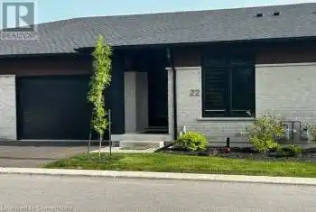 300 RICHMOND Street Unit# 22, Thorold, Ontario L2V5B9, 2 Bedrooms Bedrooms, ,2 BathroomsBathrooms,All Houses,For Sale,RICHMOND,40676980