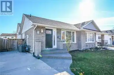 8 DUNDEE Drive St. Catharines (455 - Secord Woods) Ontario L2P3T1