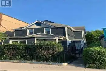 108 Queenston Street Unit# 2, St. Catharines, Ontario L2R2Z3, 3 Bedrooms Bedrooms, ,1 BathroomBathrooms,All Houses,For Rent,Queenston,X10421213