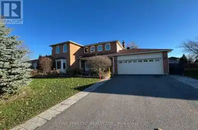 1307 TURNER Crescent Ottawa Ontario K1E2Y5