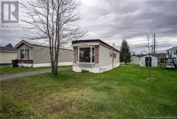 4 Glenrose Street, Lincoln, New Brunswick E3B6S7, 2 Bedrooms Bedrooms, ,1 BathroomBathrooms,All Houses,For Sale,4 Glenrose Street,NB109214