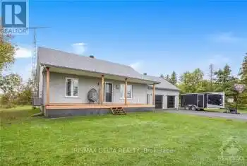 920 COUNTY RD 23 Road, The Nation, Ontario K0B1R0, 4 Bedrooms Bedrooms, ,2 BathroomsBathrooms,All Houses,For Sale,St-Bernadin,COUNTY RD 23,X10423741