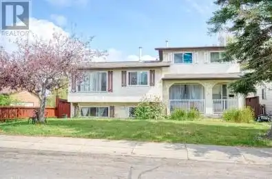 14 Bermuda Way Calgary Alberta T3K1G8