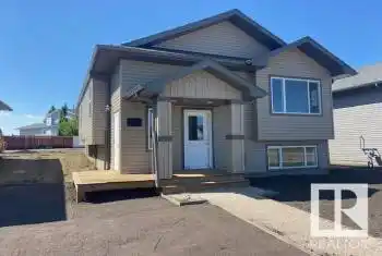 7413 44 AV Unit# 7413, Camrose, Alberta T4V5C9, 3 Bedrooms Bedrooms, ,2 BathroomsBathrooms,All Houses,For Sale,Camrose,7413 44 AV,E4383730