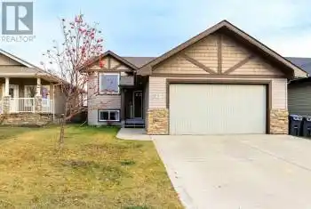 70 ROZIER Close, Sylvan Lake, Alberta T4S0B7, 5 Bedrooms Bedrooms, ,3 BathroomsBathrooms,All Houses,For Sale,ROZIER,A2179160