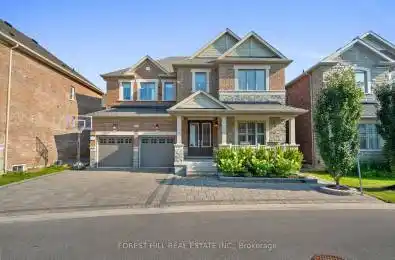 17 Ken Sinclair Crescent Aurora (Aurora Estates) Ontario L4G3J1