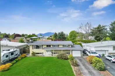 7165 GORDON Drive Chilliwack British Columbia V2R1X7