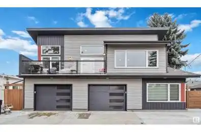 4432 117 ST NW Unit# 4432 Edmonton Alberta T6J1T9