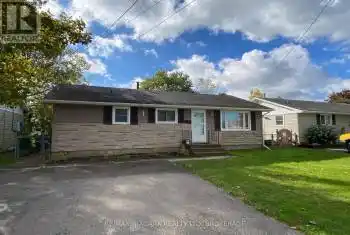 321 Dufferin Street, Fort Erie (332 - Central), Ontario L2A2T8, 3 Bedrooms Bedrooms, ,1 BathroomBathrooms,All Houses,For Sale,Dufferin,X9248775