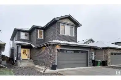 202 WOODHILL LN Fort Saskatchewan Alberta T8L0L5