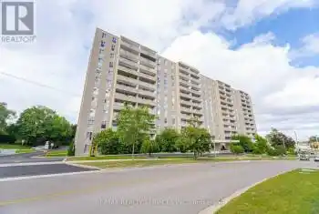 2 Glamorgan Ave Unit# 907, Toronto, Ontario M1P 2M8, 3 Bedrooms Bedrooms, 6 Rooms Rooms,2 BathroomsBathrooms,Condo,Sold,Glamorgan,E10427173