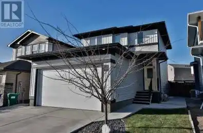 115 Moonlight Boulevard Lethbridge Alberta T1J5L1