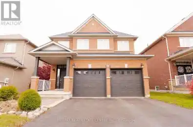 84 Monarchy Street Barrie (Innis-Shore) Ontario L4M0E3