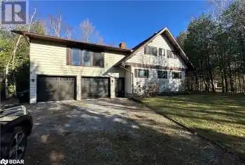 21 COPPERCLIFF Crescent, Tiny, Ontario L9M0C4, 3 Bedrooms Bedrooms, ,2 BathroomsBathrooms,All Houses,For Rent,COPPERCLIFF,40678636