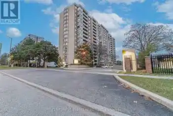 5 Lisa Street Unit# 1203, Brampton (Queen Street Corridor), Ontario L6T4T4, 4 Bedrooms Bedrooms, ,2 BathroomsBathrooms,Condo,For Sale,Lisa,W10430306