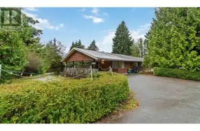 901 COMO LAKE Avenue Coquitlam British Columbia V3J3N2