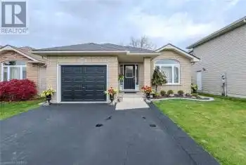 15 LANDON Avenue, Simcoe, Ontario N3Y5J8, 3 Bedrooms Bedrooms, ,2 BathroomsBathrooms,All Houses,For Sale,LANDON,40676702