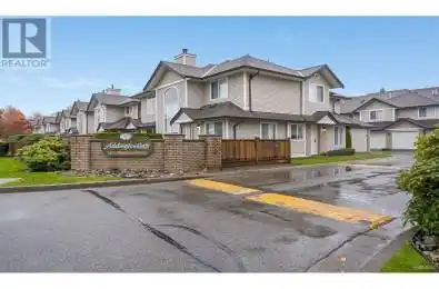 1370 RIVERWOOD Gate Unit# 51 Port Coquitlam British Columbia V3B7V7