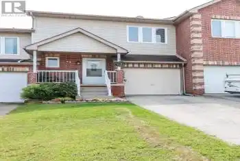 44 Parkside Crescent, Essa (Angus), Ontario L3W0K9, 3 Bedrooms Bedrooms, ,2 BathroomsBathrooms,All Houses,For Sale,Parkside,N10433728