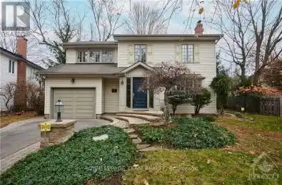 19 FARNHAM Crescent Ottawa Ontario K1K0E9