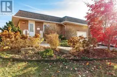 32 AUDUBON Street Hamilton (Stoney Creek) Ontario L8J1J7