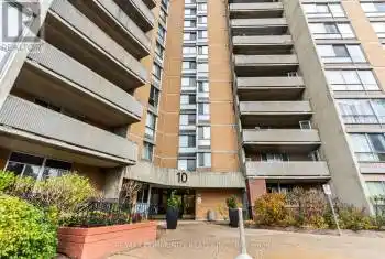 10 Martha Eaton Way Unit# 713, Toronto (Brookhaven-Amesbury), Ontario M6M5B3, 3 Bedrooms Bedrooms, ,2 BathroomsBathrooms,Condo,For Sale,Martha Eaton,W10441020