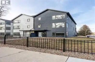 12 1 Street Unit# 12 Medicine Hat Alberta T1A3Y8