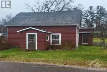 733 CALVIN Rd, Whitewater Region, Ontario K0J 1Y0, 3 Bedrooms Bedrooms, 9 Rooms Rooms,1 BathroomBathrooms,All Houses,Sold,Haley Station,CALVIN,X10441938