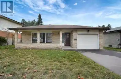 15 CHERRY HILL Drive Kitchener Ontario N2E1N5