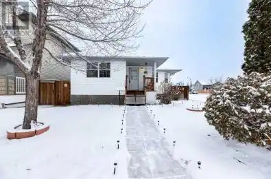 625 Lancaster Drive Red Deer Alberta T4R3N8